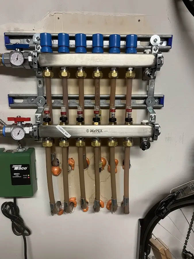 Plumber performing Leak Detection at a residential property in Jurupa Valley